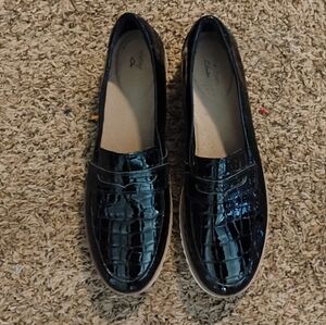 Clarks Collection Serena Terry Slip-On | Size 11 N | Glossy Croc Finish Excellen